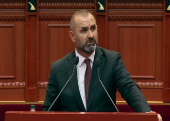 Vrasja e 14-vjeçarit në Tiranë, reagon ministri Manja: Institucionet të zbardhin rrethanat me urgjencë dhe drejtësi