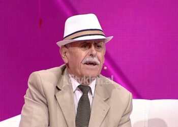 Sajoi vdekjen e tij për 70-vjetor, Hajdari shtron planin e biznesit: Njërin varr do ta jap me qira