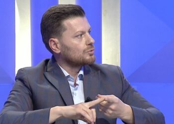 Vrasja me 13 Nëntor, rastësi? Gazetari zbulon çfarë i ndodhi 13 vite më parë Eduart Reçit