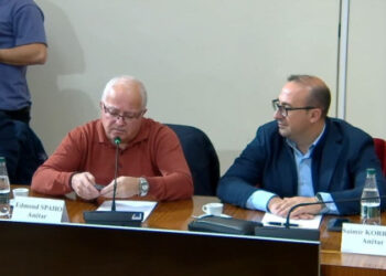 “Edhe majonezën dhe ketchup-in”, nisin debatet te Sterilizimi, Spaho: Shoqja Vilma të vijë të na tregojë përbërësit kryesorë