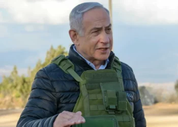 Netanyahu viziton kufirin me Libanin: Do t’i presim “oksigjenin” Hezbollahut!