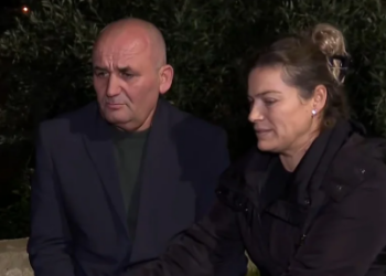“Kishte ëndërr të bëhej futbollist i madh”, përlotin prindërit e Martinit Canit: Ku ta gjejmë djalin? Nuk duam hakmarrje, askush nuk do ta bëjë fëmijën kriminel!
