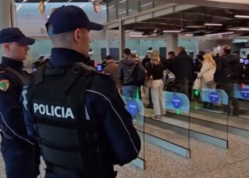 Arrestohet në Shqipëri “mbreti i heroinës”, trafikoi 703 kg drogë nga Irani në Europë