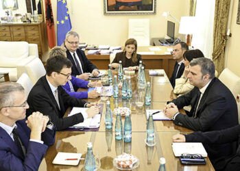 Sejko pret përfaqësuesit e BERZH: Ekonomia vendase ka bërë progres të dukshëm, kemi normën më të ulë të inflacionit në rajon