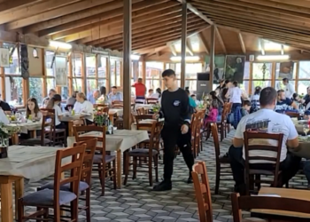 Zgjatja e sezonit turistik/Divjaka nevojë për punonjës të kualifikuar