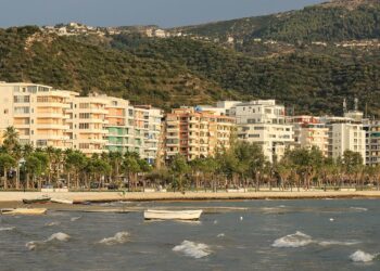 Censi/ Rreth 33% e apartamenteve të pabanuara, Vlora në krye të listës