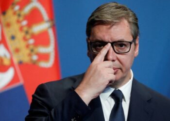 Vuçiç, mesazh kërcënues: Jeta është luftë, Serbia do të fitojë