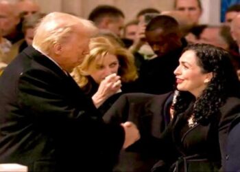 Osmani shtrëngon duart në Paris me Presidentin e zgjedhur Donald Trump