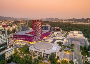 Media italiane: Tirana surpriza e madhe turistike përtej Adriatikut