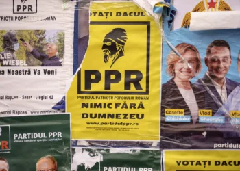 Kandidati prorus i ekstremit të djathtë fitoi raundin e parë, rumunët votojnë sot për Parlamentin e ri