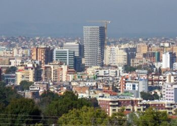 INSTAT: 64% e banesave në vendin tonë kanë vjetërsi të madhe ndërtimi