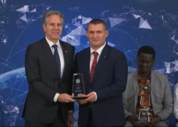 DASH vlerëson Altin Dumanin, shpallet kampion i antikorrupsionit: Goditi politikanë të lartë!