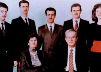 Fundi dramatik i “dinastisë” Assad/ Nga nëna e pamëshirshme, tek motra dhe dhëndri mizor, brenda familjes së liderit sirian në arrati