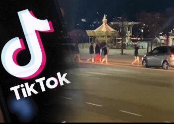 “Spiderman”/ Të miturit në Vlorë mes makinave në rrugë për një sfidë në TikTok