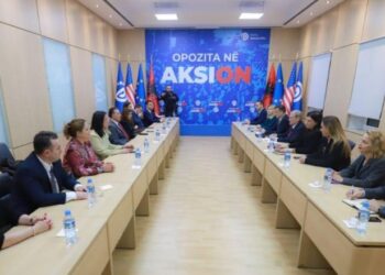 Zgjedhjet e 2025/ Berisha i ankohet Këshillit të Diasporës dhe kërkon qeveri teknike: Gjyqe politike ndaj opozitës!