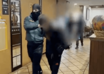 Bizhuteri, ora dhe…/ Kishin ardhur si turistë, por grabisnin banesa në Spanjë. Arrestohen dy “skifterët” shqiptarë