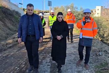 Nis rehabilitimi i rrugës Hekal-Klos në Mallakastër, Balluku: I shërben banorëve dhe vizitorëve të parkut arkeologjik!