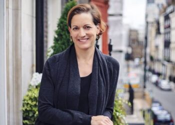 Vendimi për mbylljen e Tik Tok, gazetarja amerikane: Shqipëria e ndaloi sepse po dëmton fëmijët, duhet vetëm vullnet politik