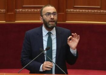 Përplasja me Shehajn, reagon Bardhi: Situatë qesharake, tentoi të pengonte fjalën e deputetëve të opozitës!