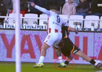 I shkeli kaviljen, baba i futbollistit turk nuk pranon faljen e Rey Manaj: Do të shihemi së shpejti, ta premtoj