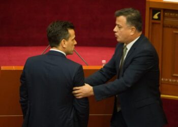 Gazetari-Agron Shehajt: Pyete pak Mul Nokën se kush është Sefer Grishaj