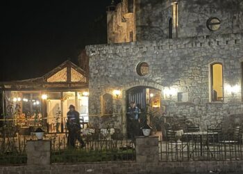 Dinamika e vrasjes në Ndroq/ Dedja mik me autorin, u ngrit nga tavolina për ta përqafuar, ai e qëlloi pa asnjë fjalë