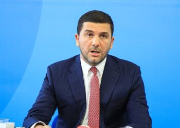 PDK garon e vetme në zgjedhje, Krasniqi prezanton listën e kandidatëve