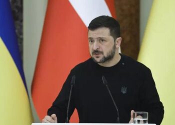 “Rusia djeg fytyrat e ushtarëve koreano-veriorë”, Zelensky: Nuk kemi forca për të rimarrë Krimenë e Donbasin