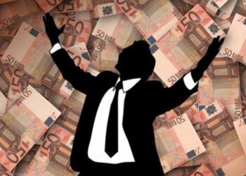 Raporti: Shqipëria, vend me rrezik të ulët të pastrimit të parave dhe financimit të terrorizmit.