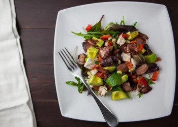 Çfarë duhet të keni parasysh nëse doni të humbni peshë?