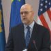 Ambasadori Hovenier jep mesazhin e fundit para largimit nga Kosova