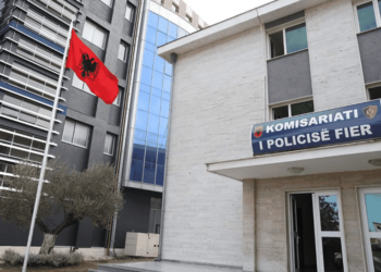 Gjendet një trup i pajetë pranë spitalit “Memorial” në Fier, çfarë ka zbuluar policia