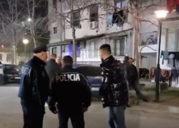 Zbulohen detaje nga vrasja në Durrës/ Fqinji i kërkoi para borxh 82-vjeçarit, pasi e masakroi vodhi 80 mijë lekë