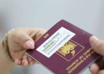 “Nuk bëhen aplikime për dokumente biometrike në 31 dhjetor!”, IdentiTek: Do të funksionojmë deri më…