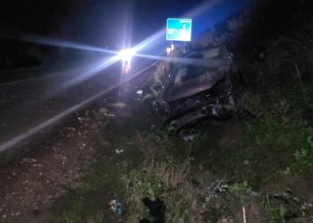 Aksident në rrugën Lushnjë-Berat, 23-vjeçari dërgohet në spital me plagë të rënda