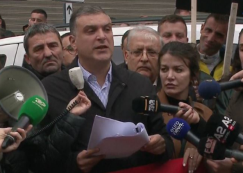 “Dumani, mercenar i verbër i Rilindjes”, Blushi lexon mesazhin e Metës para SPAK: Është vrarë besimi tek drejtësia!