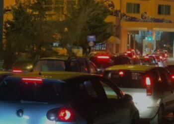 Festat e fundvitit/ Emigrantët kthehen në atdhe, fluks i shtuar në PKK Qafë Thanë