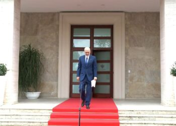 Rama në Bruksel me liderët e BE dhe të rajonit, takim me presidentin e ri të KiE