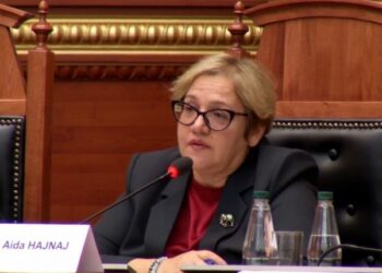 “Askush nuk mund të jetë mbi ligjin”, drejtuesja e BKH: Korrupsioni shkatërron shoqërinë! Duhet qasje gjithëpërfshirëse për ta luftuar
