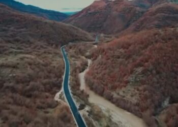 Rikonstruksioni i aksit rrugor Maliq-Lozhanë në Korçë, Rama: Udhëtim i sigurt për të vizituar natyrën e pasur të zonës!