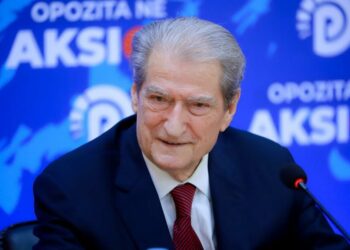 Berisha prezanton shpikjen e radhës: Sapo të fitoj unë, do vendos me urgjencë Kartën e Konsumatorit