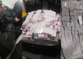 Mbi 1 mln tableta në 14 valixhe, arrestohen në Rinas 5 persona nga Kosova. Njërit i zbulohen 300 mijë Euro