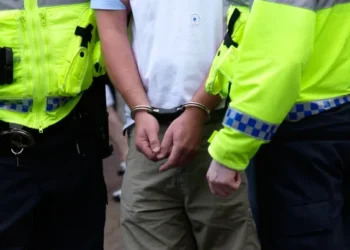 Shqiptarët kryesojnë numrin e të burgosurve në Britaninë e Madhe/ Më pak se 1 në 100 të dënuar të huaj u transferuan për të përfunduar dënimin