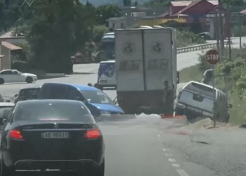 Aksident me vdekje në aksin rrugor Elbasan-Peqin, humb jetën këmbësori