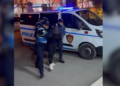 Dogjën qëllimisht dy automjete në Durrës, arrestohen 18-vjeçarët