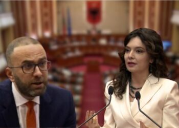 Kuvendi nis me debate, Bardhi: Pse s’na jepni draftin e ‘Venecias’ për Xhaçkën?; Spiropali: Nuk është publik