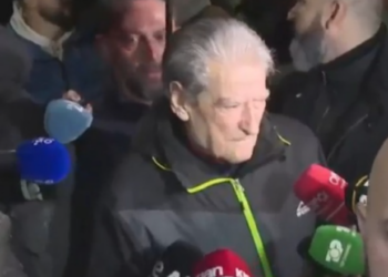 Mosbindja civile/ Berisha krahason protestat në Tiranë me ato në Beograd: Do jetë dimër i vështirë! “Kodi”…