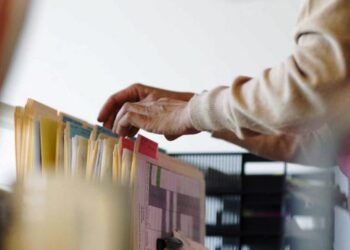 Gati ligji i ri/ Marrëveshjet e heshtura mes kompanive për të fituar tenderë do të hetohen nga Autoriteti i Konkurrencës