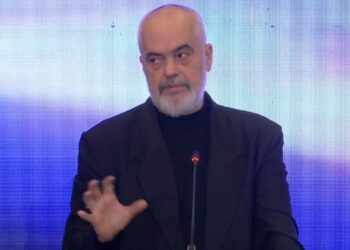 “Prokurimet publike do të bëhen 90% me AI”, Rama: Duam të prodhojmë letrat me vlerë në Shqipëri