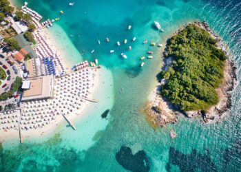 “Quand Partir”: Shqipëria shndërrohet në destinacionin evropian më trendi të momentit